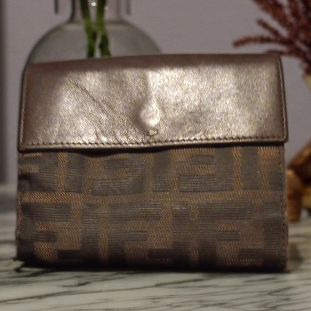 Fendi Vintage Zucca Brown and Tan Logo Pattern Unisex Wallet (EUC)